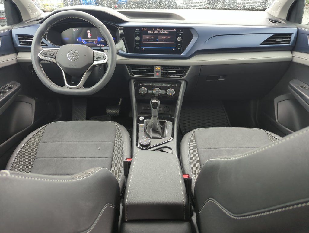 Used 2024 Volkswagen Taos SE AWD/4WD image 23