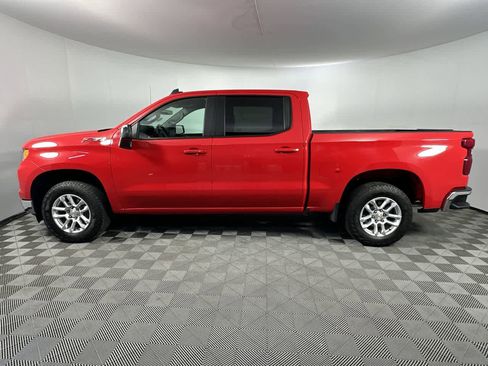 Used 2025 Chevrolet Silverado 1500 LT w/ Z71 Off-Road Package AWD/4WD image 3