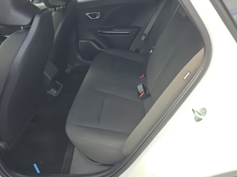 New 2026 Kia K4 FWD image 16