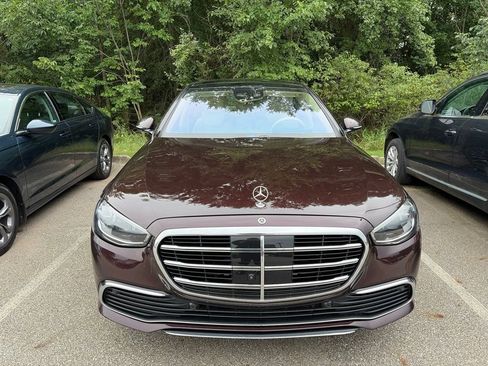 Used 2022 Mercedes-Benz S 500 4MATIC image 2
