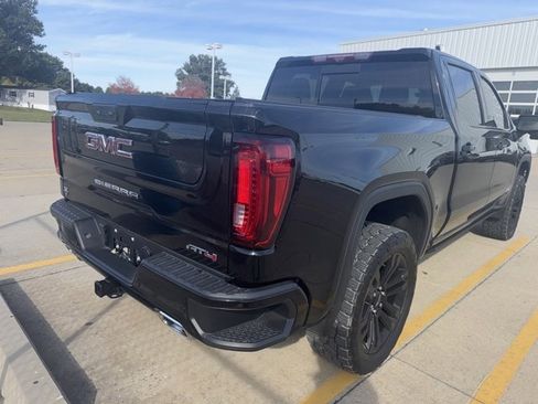 Used 2024 GMC Sierra 1500 AT4 w/ Technology Package image 8