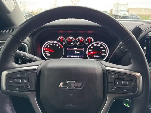 Used 2022 Chevrolet Silverado 1500 RST image 10