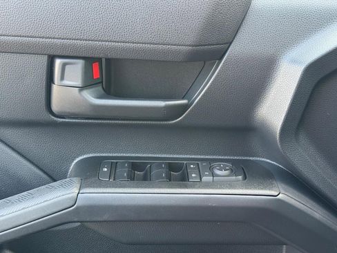 Certified 2025 Toyota 4Runner TRD Off-Road image 24