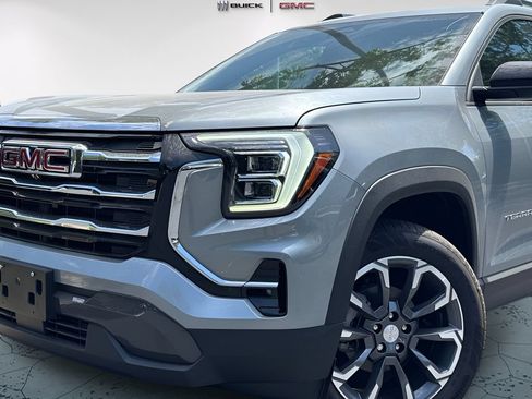 New 2027 GMC Terrain Elevation w/ Elevation Premium Package FWD image 3