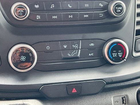 Used 2020 Ford Transit 250 image 20