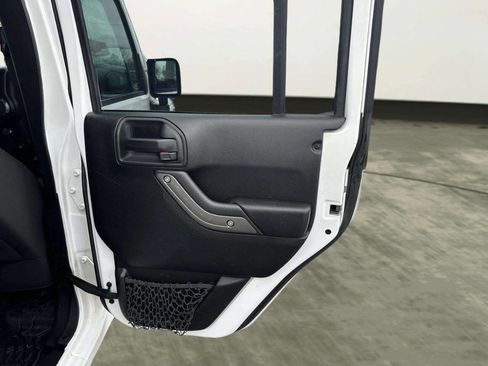 Used 2017 Jeep Wrangler Unlimited Sport w/ Quick Order Package 24S image 18