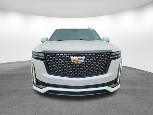 Used 2021 Cadillac Escalade Premium Luxury AWD/4WD image 2