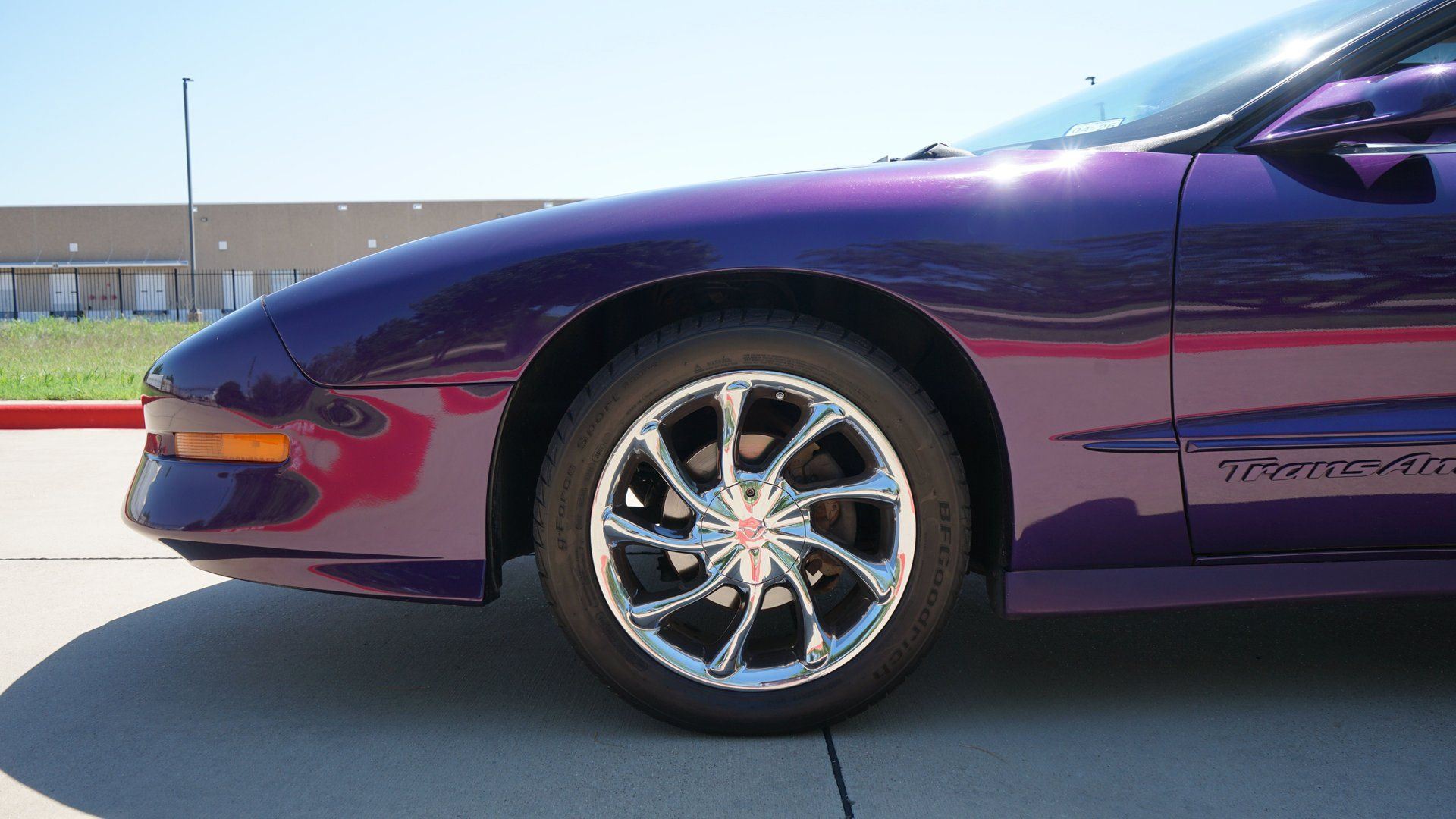 Used 1997 Pontiac Firebird Trans Am RWD image 28