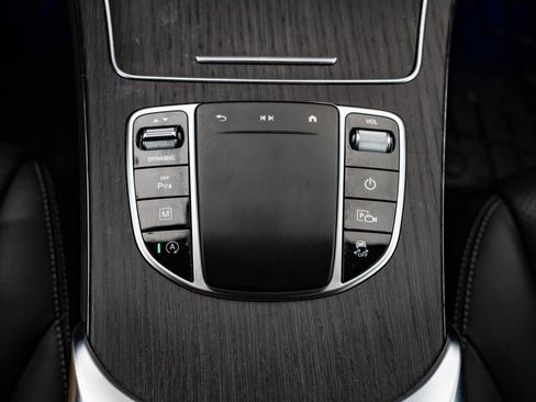 Certified 2022 Mercedes-Benz GLC 300 4MATIC image 38