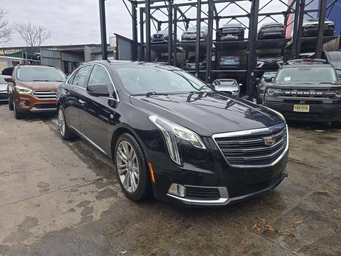 Used 2018 Cadillac XTS Luxury FWD image 4