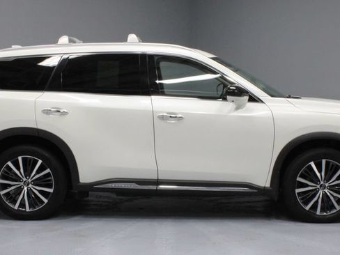 Used 2025 INFINITI QX60 Sensory AWD/4WD image 12