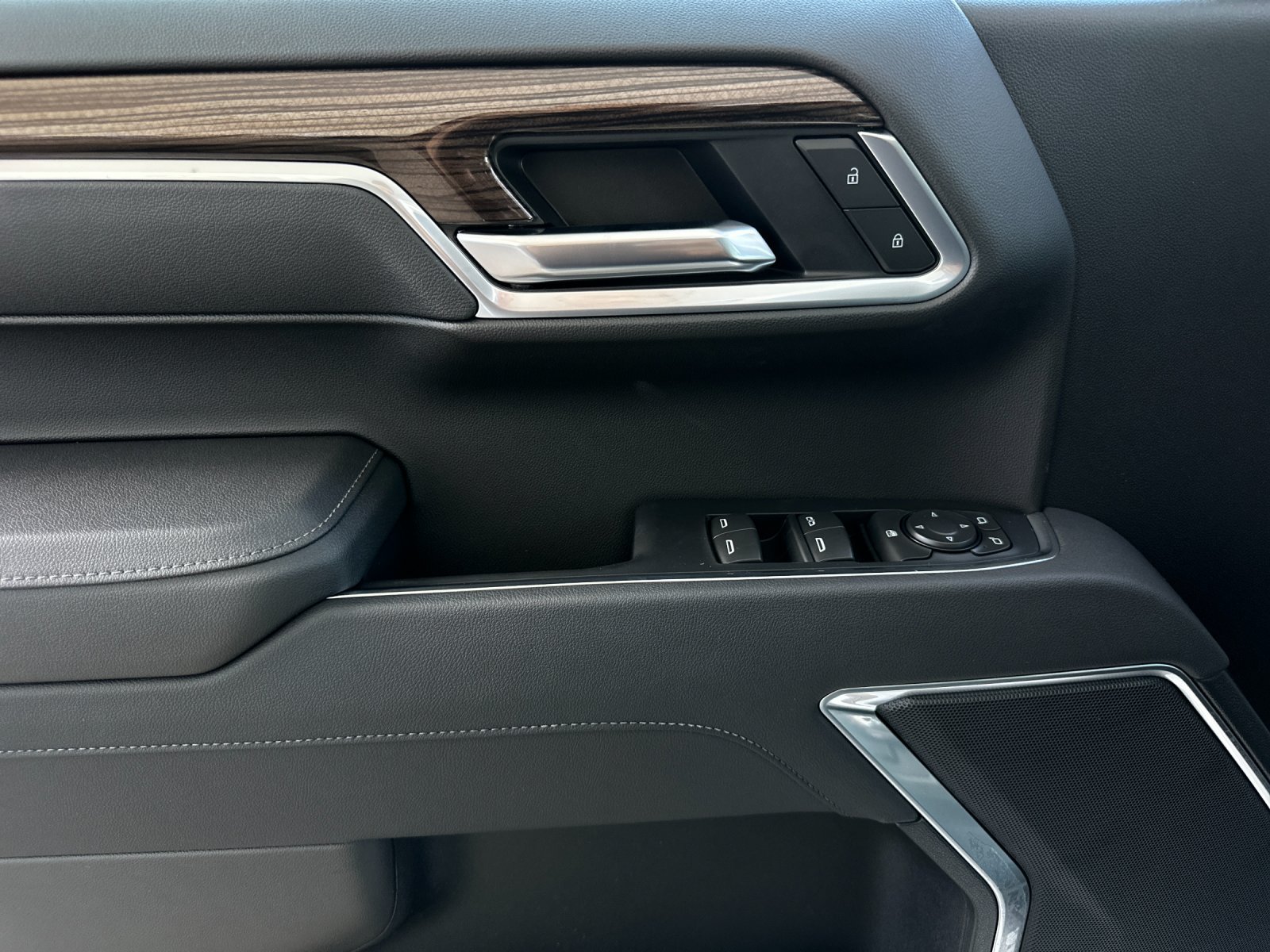 New 2026 Chevrolet Silverado 1500 RST RWD image 11