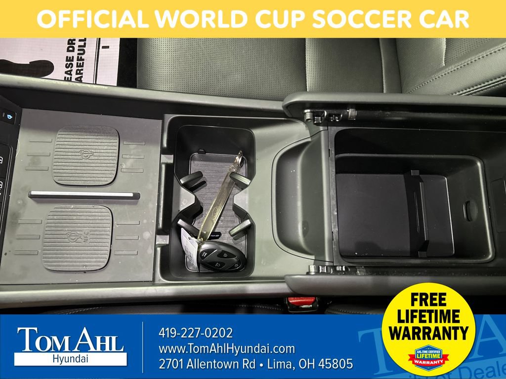 Used 2026 Hyundai Santa Fe Limited AWD/4WD image 19