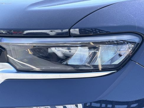 Used 2024 Jeep Grand Cherokee Summit w/ Adv Protech Group IV image 2