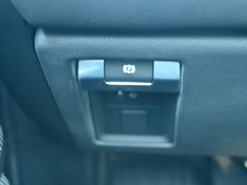 Used 2023 Land Rover Defender 110 Carpathian Edition AWD/4WD image 28
