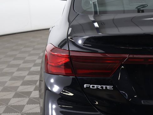 Used 2024 Kia Forte LXS image 13
