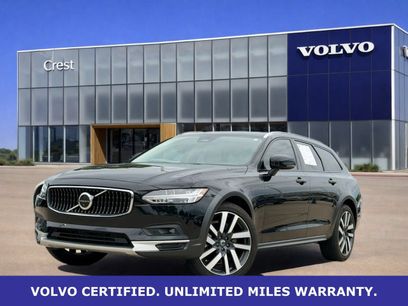 Certified 2025 Volvo V90 B6 Cross Country Ultra