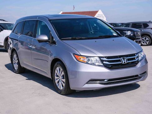 Used 2016 Honda Odyssey EX-L image 3