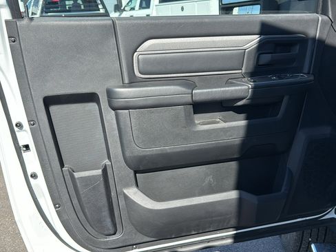 New 2024 RAM 5500 Tradesman image 19