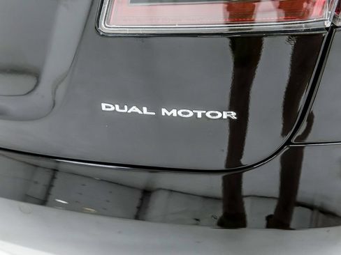 Used 2020 Tesla Model S Long Range AWD/4WD image 6