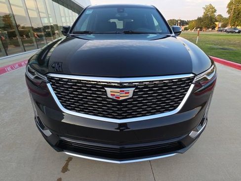 New 2025 Cadillac XT6 Premium Luxury image 8
