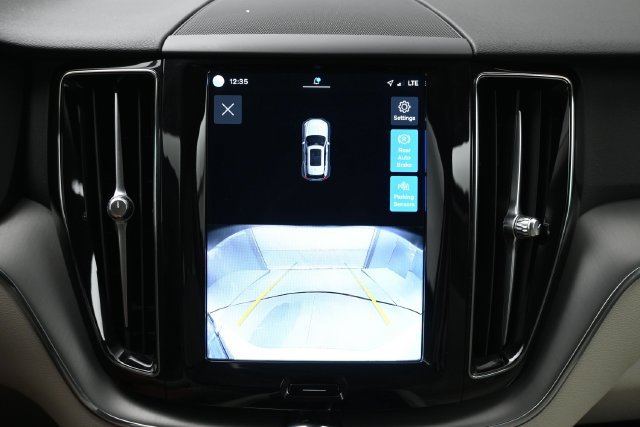 Used 2024 Volvo XC60 B5 Core w/ Climate Package AWD/4WD image 20
