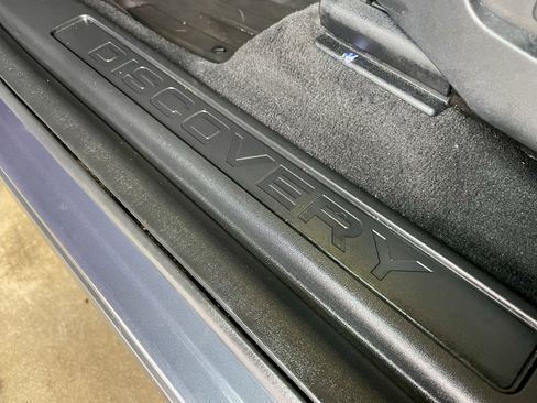 Certified 2024 Land Rover Discovery Sport S image 39