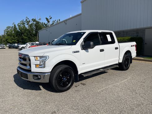 Used 2017 Ford F150 XLT w/ Trailer Tow Package AWD/4WD image 7
