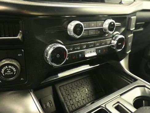 Used 2024 Ford F150 Lariat w/ Equipment Group 502A High AWD/4WD image 18