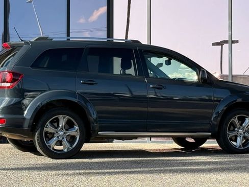 Used 2017 Dodge Journey Crossroad image 13