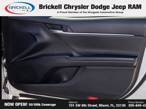 Used 2021 Toyota Camry SE image 11