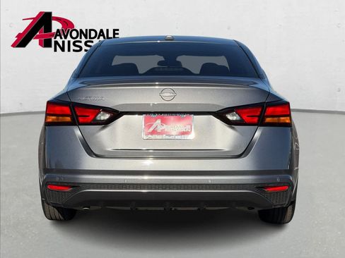 Certified 2025 Nissan Altima 2.5 S image 6