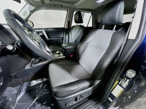 Certified 2024 Toyota 4Runner SR5 Premium w/ Moonroof Package AWD/4WD image 19