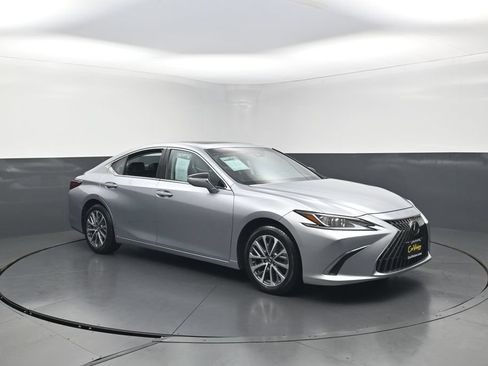 Used 2022 Lexus ES 350 w/ ES 350 Ultra Luxury Package FWD image 38