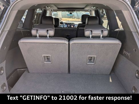 Used 2022 Cadillac XT6 Premium Luxury w/ Technology Package AWD/4WD image 17