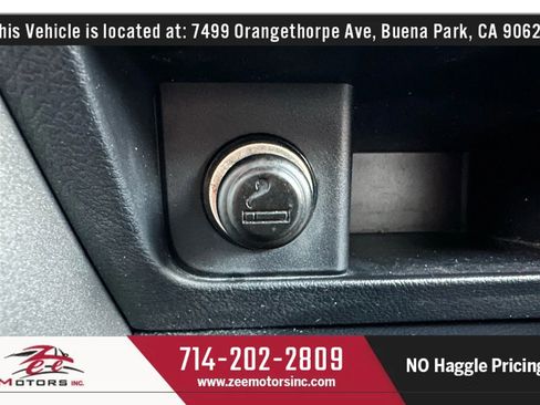 Used 2011 Toyota Sequoia Platinum image 41