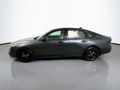 Used 2025 Honda Accord SE image 5