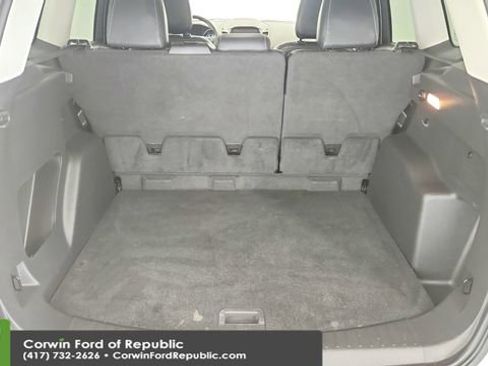 Used 2019 Ford Escape SEL FWD image 19