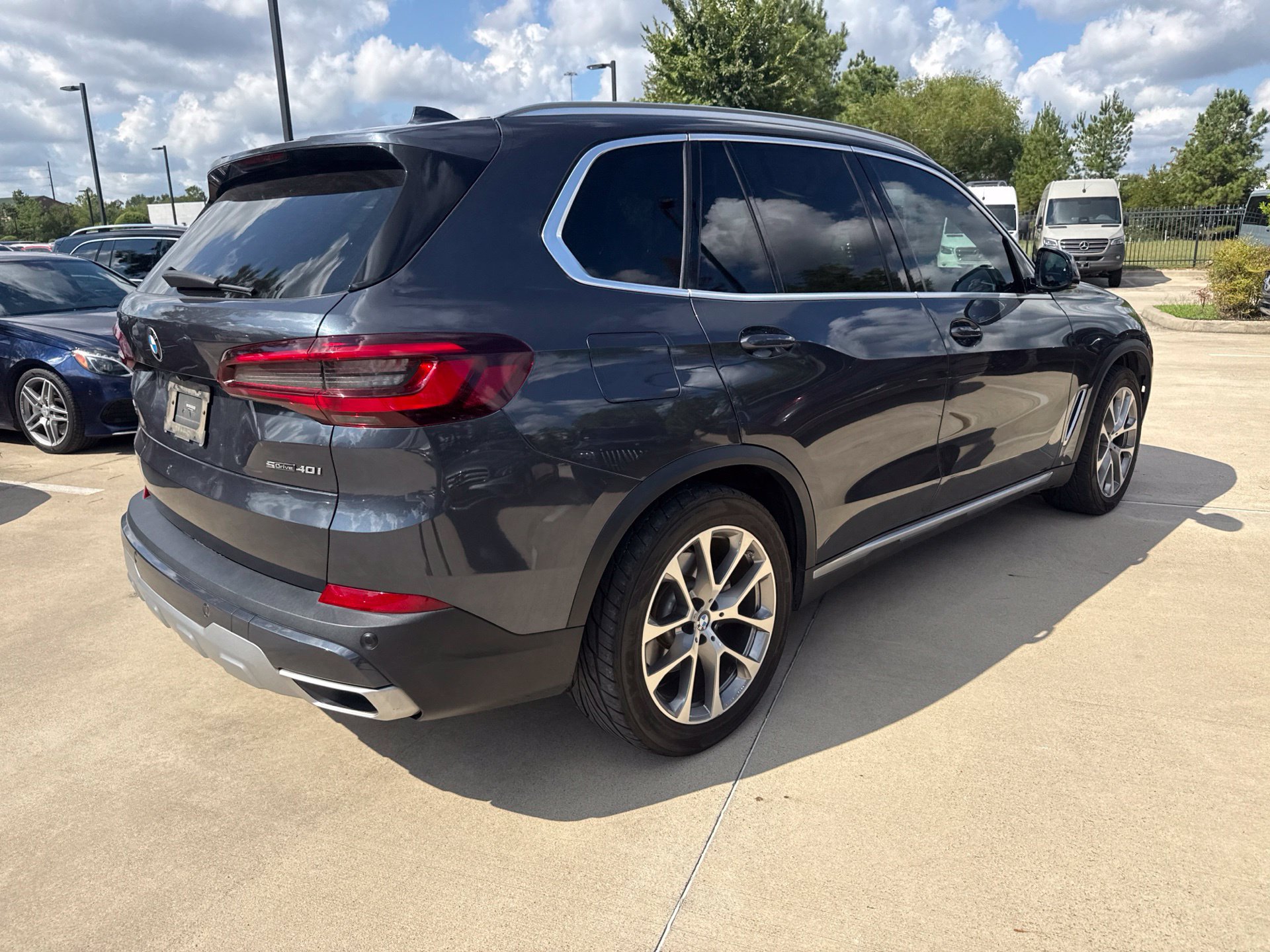 Used 2020 BMW X5 sDrive40i w/ Premium Package RWD image 4