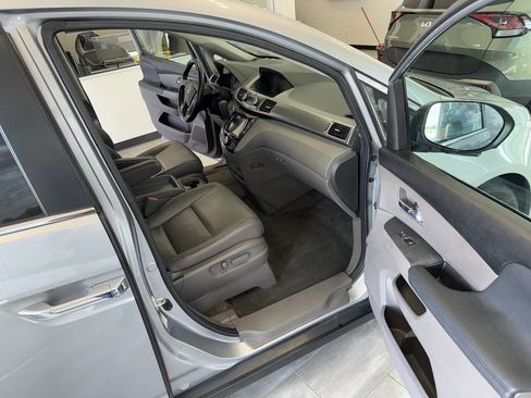 Used 2016 Honda Odyssey EX-L image 26