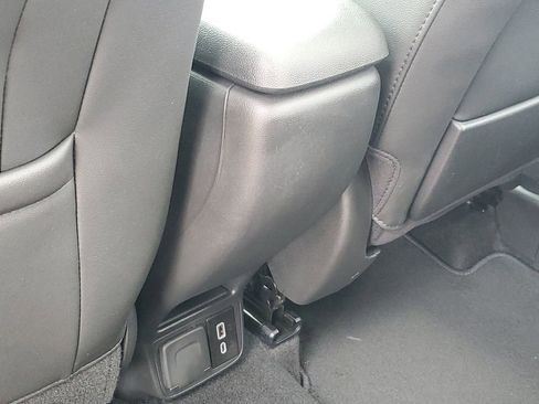 Used 2025 Chevrolet TrailBlazer ACTIV w/ Convenience Package AWD/4WD image 35