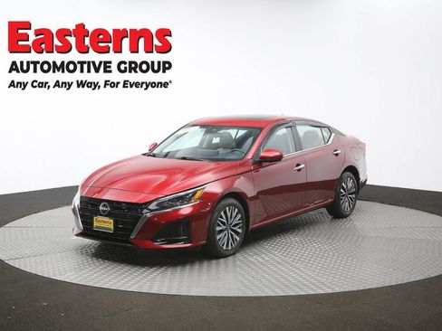 Used 2023 Nissan Altima 2.5 SV w/ SV Premium Package AWD/4WD image 54