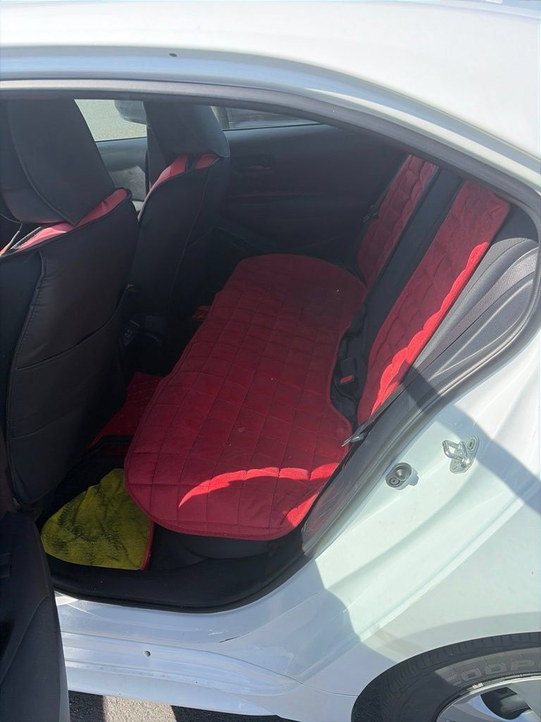 Used 2023 Toyota Corolla LE FWD image 10