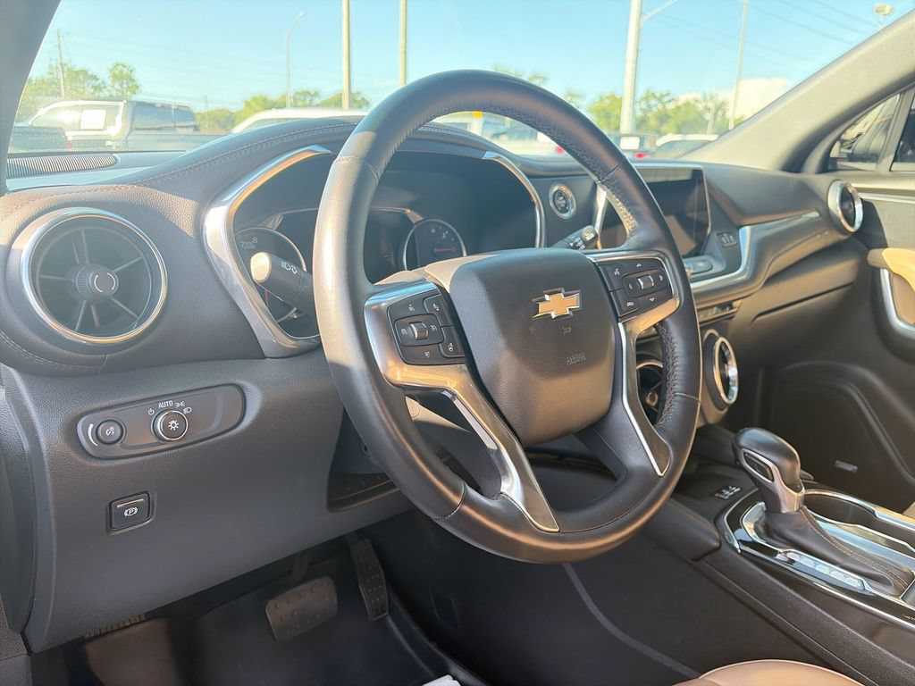 Certified 2019 Chevrolet Blazer Premier w/ Sun and Wheels Package FWD image 18