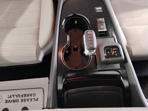 Used 2023 Nissan Rogue SV FWD image 76