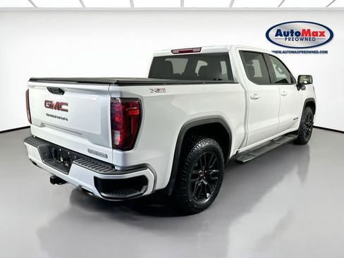 Used 2022 GMC Sierra 1500 Elevation image 2