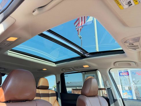 Used 2019 Subaru Ascent Touring w/ Popular Package #3 AWD/4WD image 63