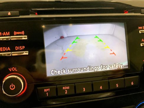 Used 2016 Nissan Rogue S FWD image 24