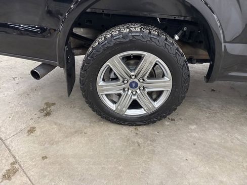Used 2018 Ford F150 Lariat w/ Equipment Group 502A Luxury image 29