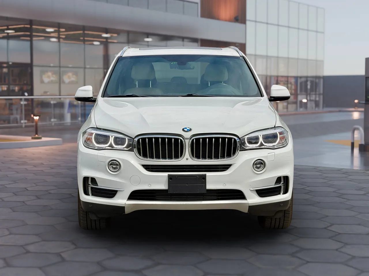 Used 2017 BMW X5 xDrive35i AWD/4WD image 3